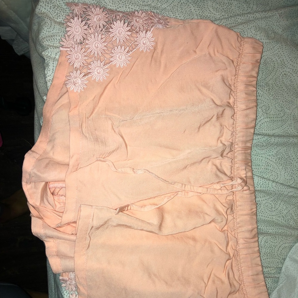 pink shorts